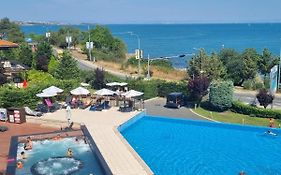 Eve Santa Marina Apartments II - Sea, Pools, Relax